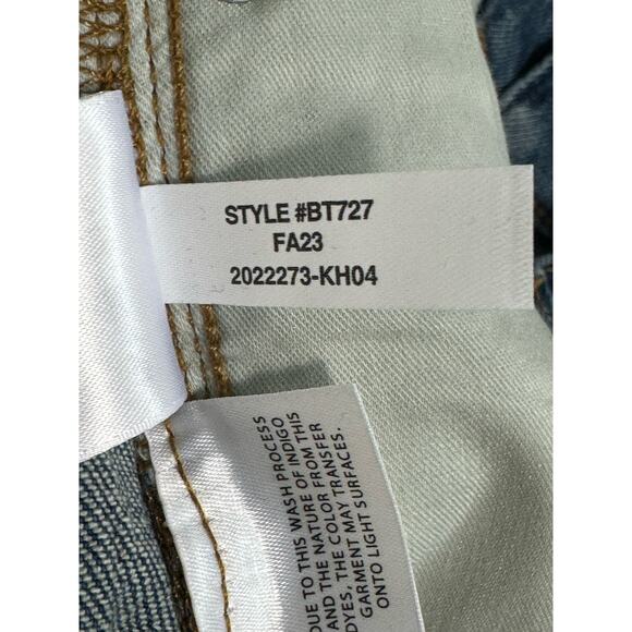 NWT J.Crew 10" Demi Boot Crop Jean in Marion Wash Size 26 - Picture 11 of 12